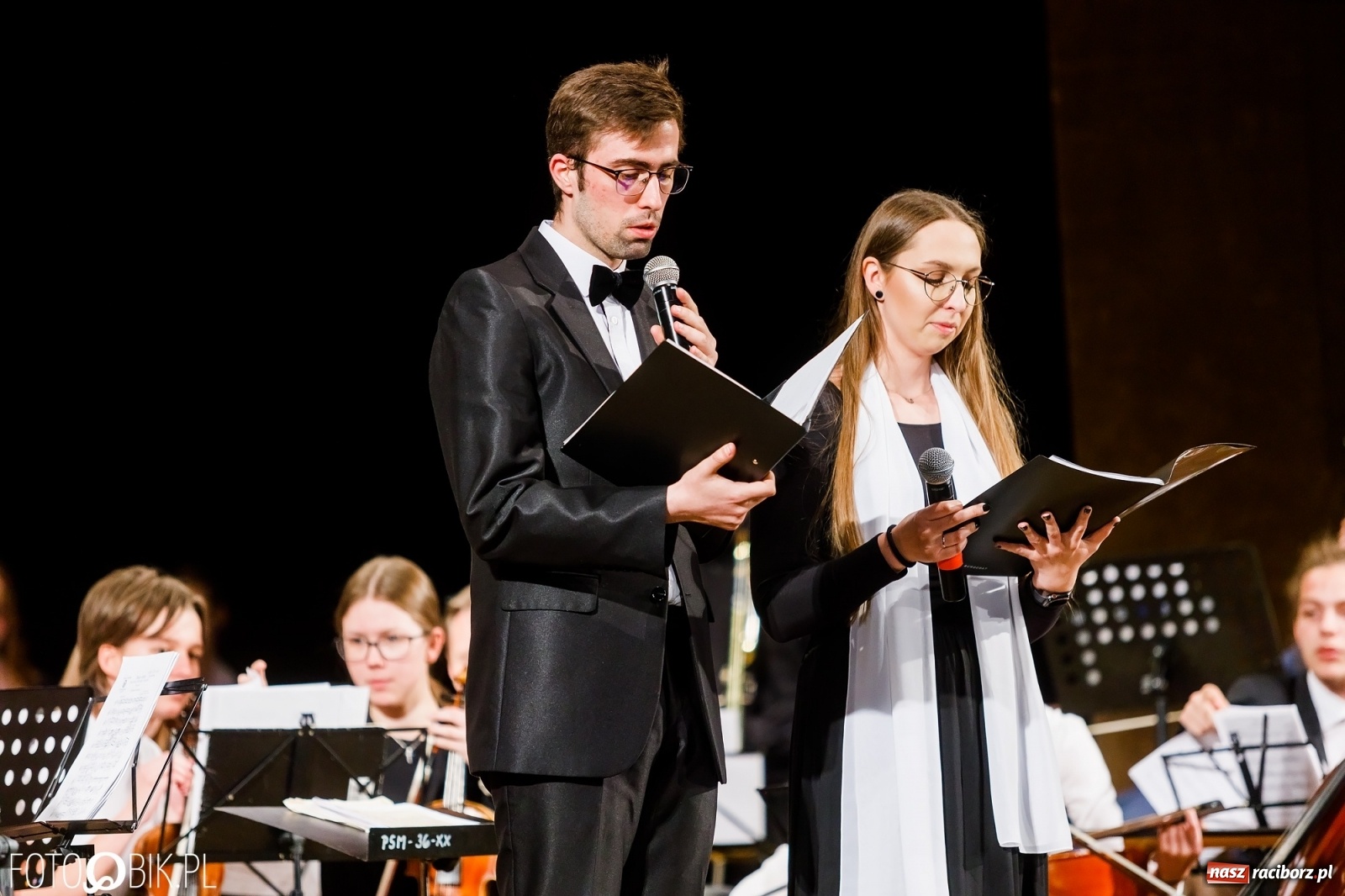 Zdjęcie w galerii na portalu naszraciborz.pl: Koncert jubileuszowy na 20-lecie raciborskiej PWSZ wiadomości z regionu