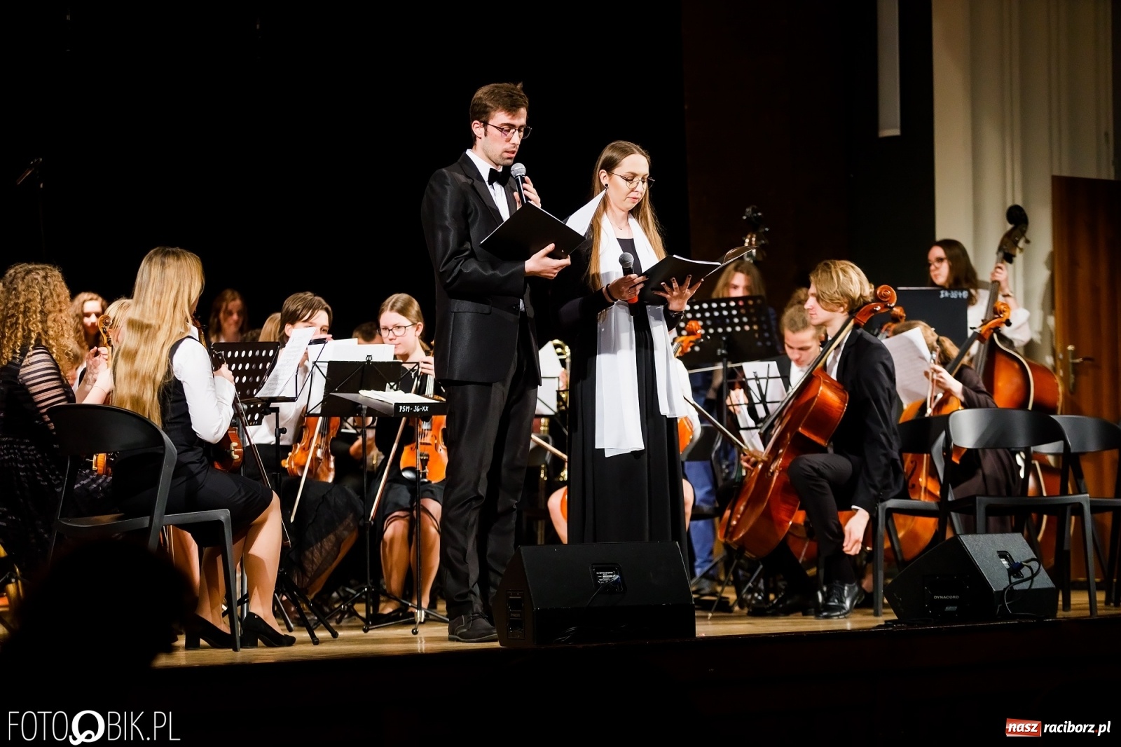 Zdjęcie w galerii na portalu naszraciborz.pl: Koncert jubileuszowy na 20-lecie raciborskiej PWSZ wiadomości z regionu