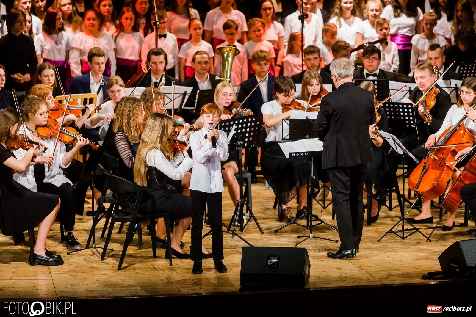 Zdjęcie w galerii na portalu naszraciborz.pl: Koncert jubileuszowy na 20-lecie raciborskiej PWSZ wiadomości z regionu