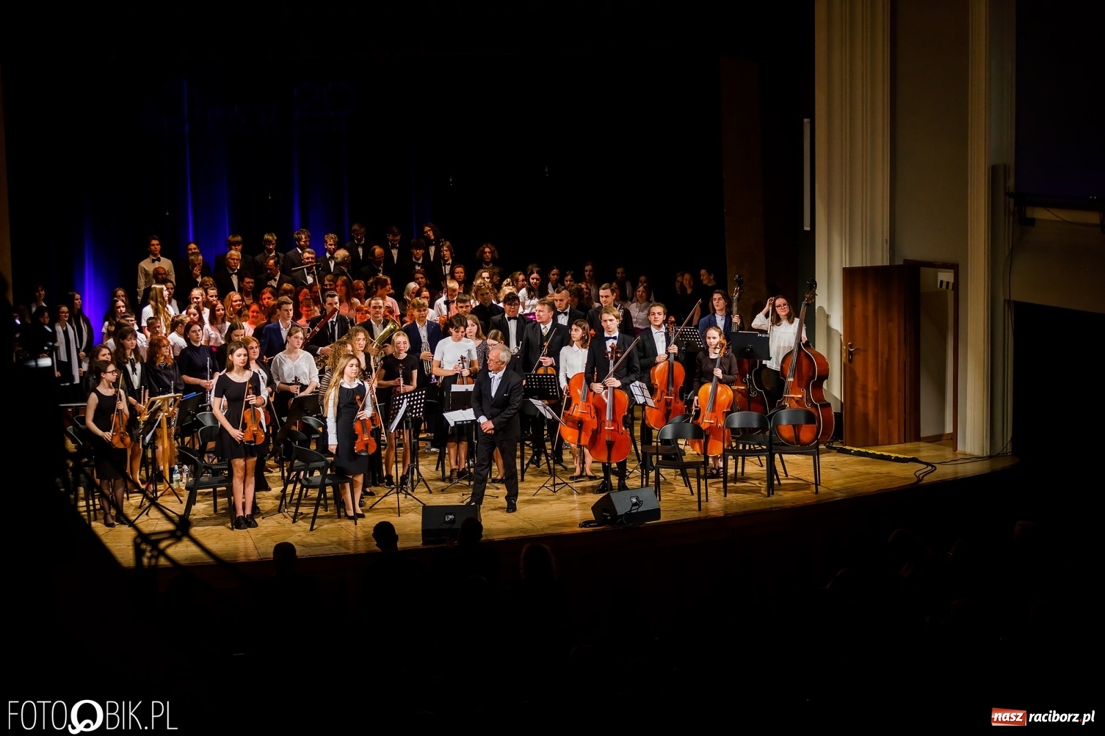 Zdjęcie w galerii na portalu naszraciborz.pl: Koncert jubileuszowy na 20-lecie raciborskiej PWSZ wiadomości z regionu