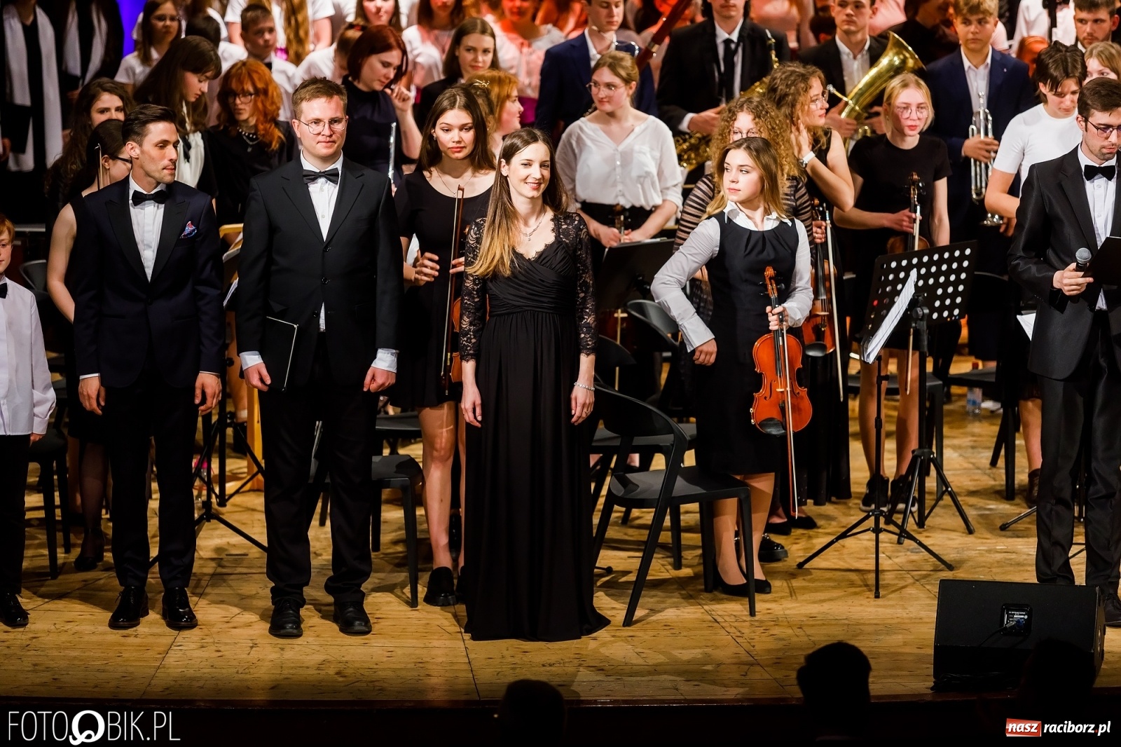 Zdjęcie w galerii na portalu naszraciborz.pl: Koncert jubileuszowy na 20-lecie raciborskiej PWSZ wiadomości z regionu