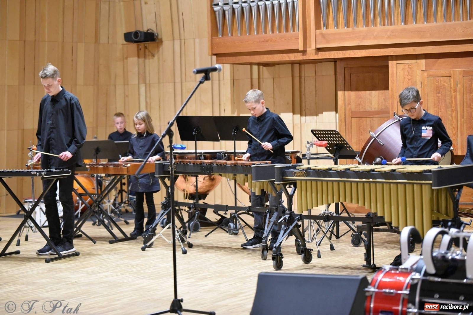 Zdjęcie w galerii na portalu naszraciborz.pl: Koncert perkusyjny w raciborskiej szkole muzycznej wiadomości z regionu