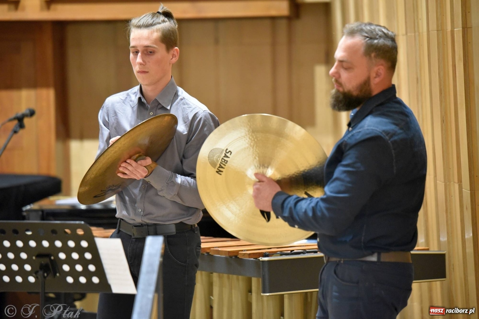 Zdjęcie w galerii na portalu naszraciborz.pl: Koncert perkusyjny w raciborskiej szkole muzycznej wiadomości z regionu