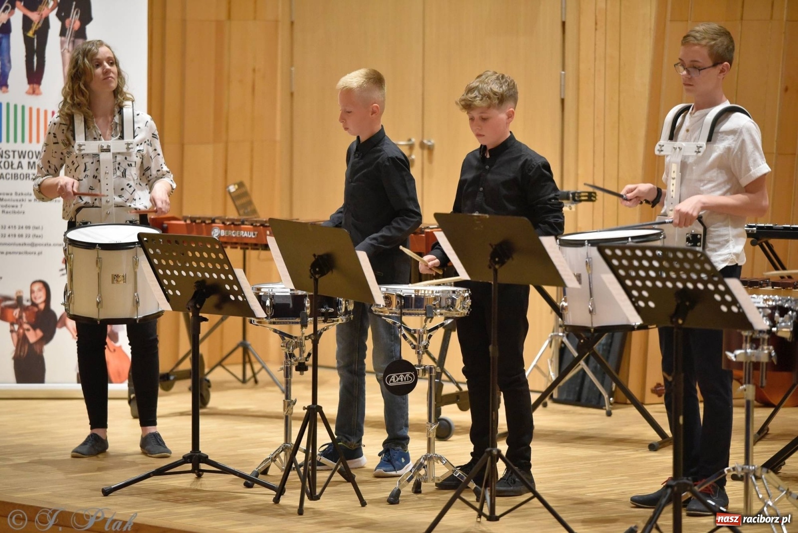 Zdjęcie w galerii na portalu naszraciborz.pl: Koncert perkusyjny w raciborskiej szkole muzycznej wiadomości z regionu