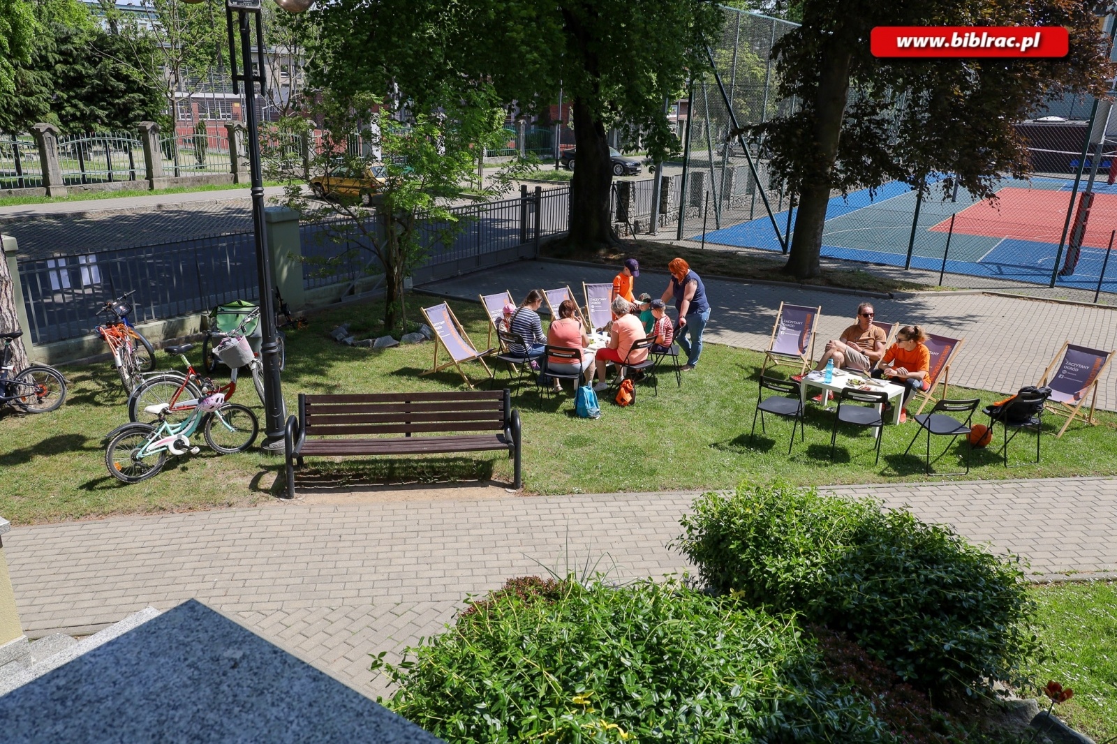 Zdjęcie w galerii na portalu naszraciborz.pl: Odjazdowy Bibliotekarz kręcił po raz ósmy! wiadomości z regionu