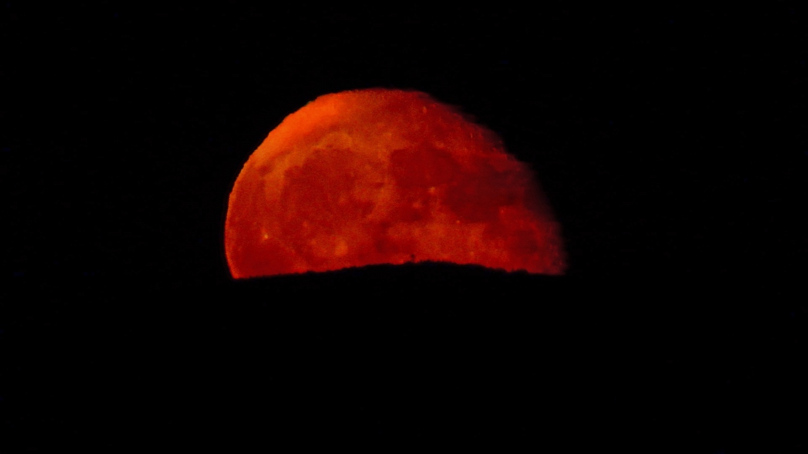Zdjęcie w galerii na portalu naszraciborz.pl: Wielka Czantoria i fotograficzna ciekawostka spod Raciborza wiadomości z regionu