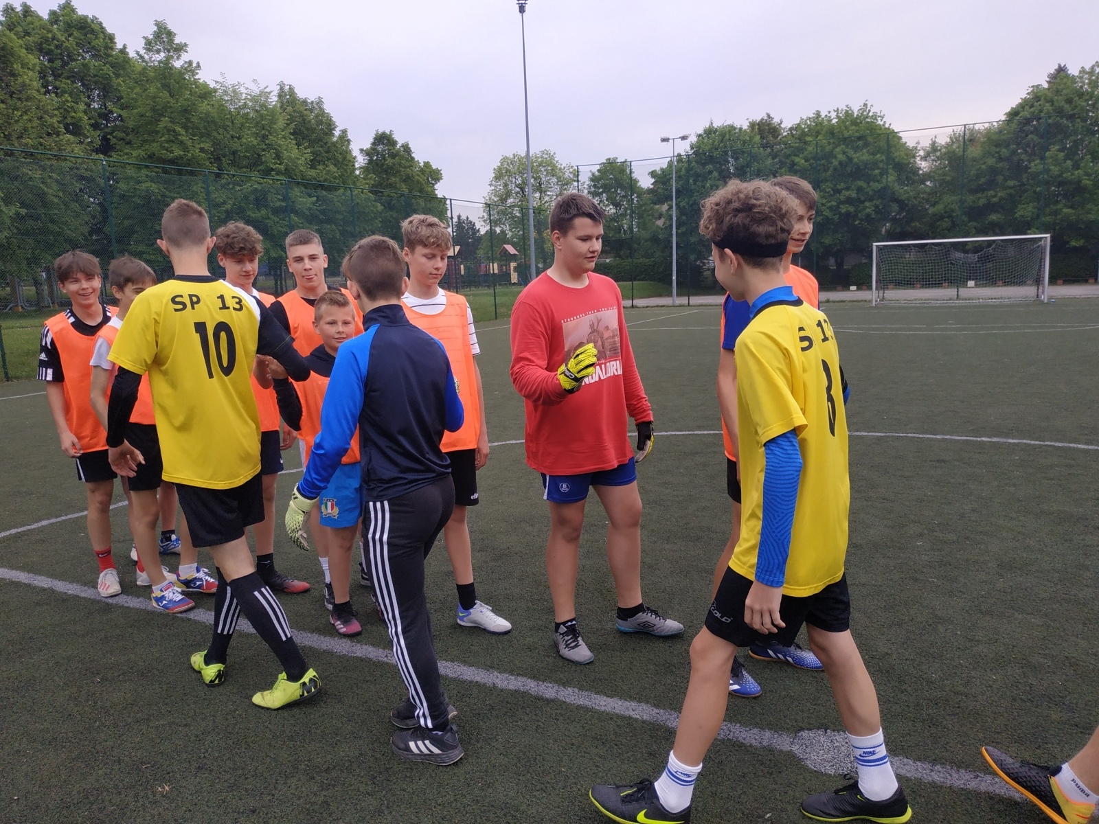 Zdjęcie w galerii na portalu naszraciborz.pl: Piłka nożna. Uczniowie Piętnastki najlepsi w mieście [FOTO] wiadomości z regionu