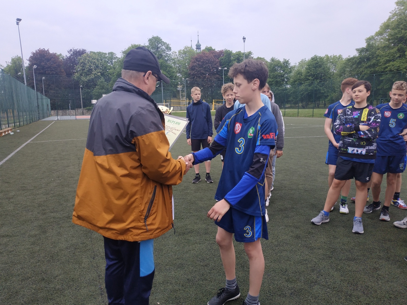 Zdjęcie w galerii na portalu naszraciborz.pl: Piłka nożna. Uczniowie Piętnastki najlepsi w mieście [FOTO] wiadomości z regionu