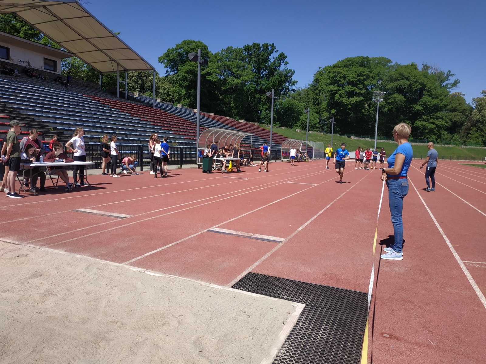 Zdjęcie w galerii na portalu naszraciborz.pl: Lekkoatleci ZSOMS z awansem do finału wojewódzkiego [FOTO] wiadomości z regionu