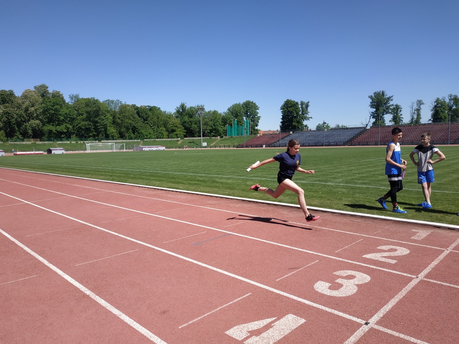 Zdjęcie w galerii na portalu naszraciborz.pl: Lekkoatleci ZSOMS z awansem do finału wojewódzkiego [FOTO] wiadomości z regionu
