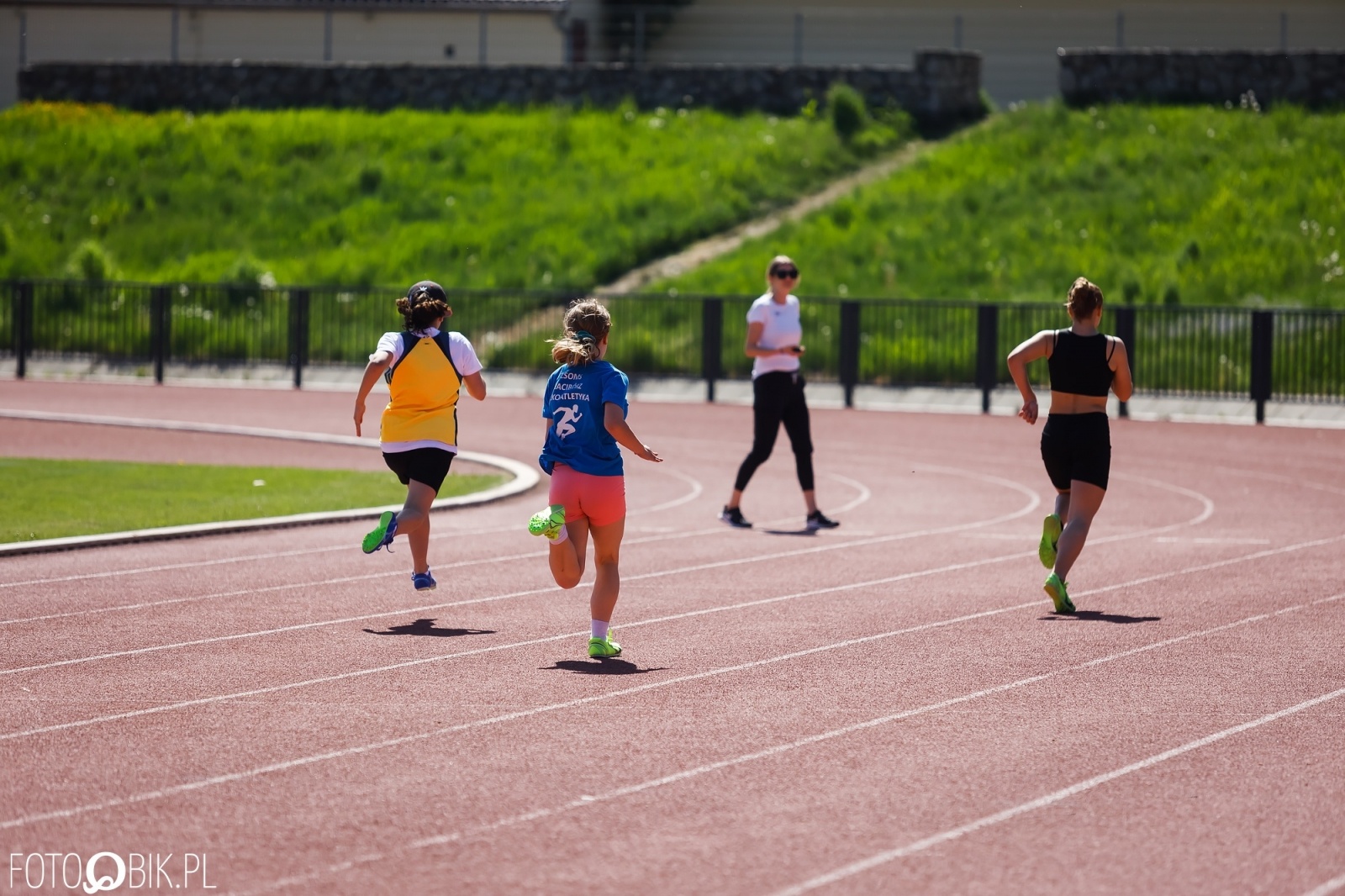 Zdjęcie w galerii na portalu naszraciborz.pl: Lekkoatleci ZSOMS z awansem do finału wojewódzkiego [FOTO] wiadomości z regionu