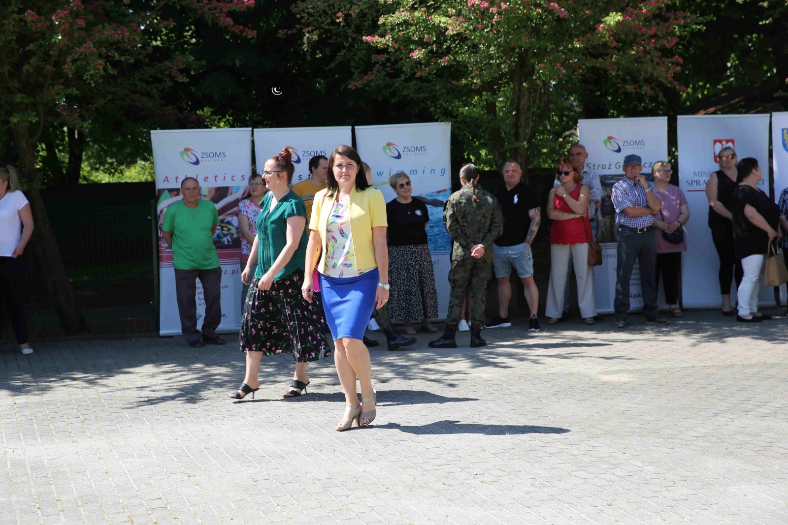 Zdjęcie w galerii na portalu naszraciborz.pl: Uroczyste ślubowanie patronackich klas Straży Granicznej w Raciborzu [FOTO i WIDEO] wiadomości z regionu