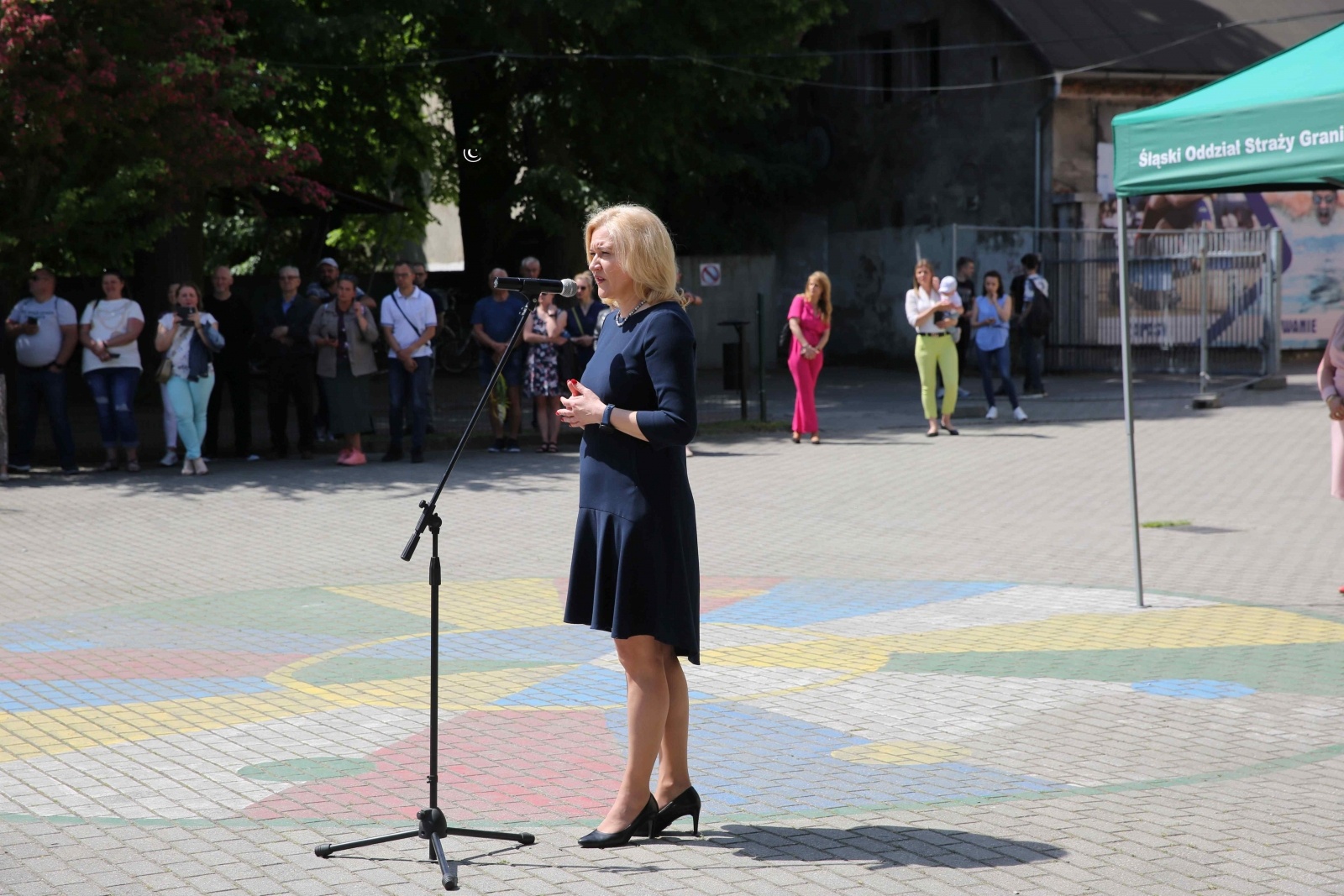 Zdjęcie w galerii na portalu naszraciborz.pl: Uroczyste ślubowanie patronackich klas Straży Granicznej w Raciborzu [FOTO i WIDEO] wiadomości z regionu