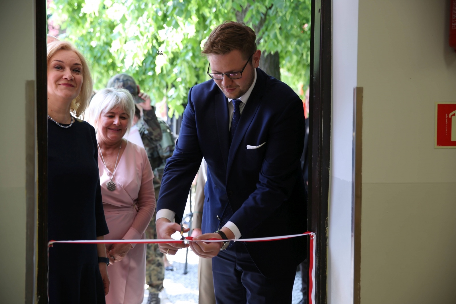 Zdjęcie w galerii na portalu naszraciborz.pl: Uroczyste ślubowanie patronackich klas Straży Granicznej w Raciborzu [FOTO i WIDEO] wiadomości z regionu