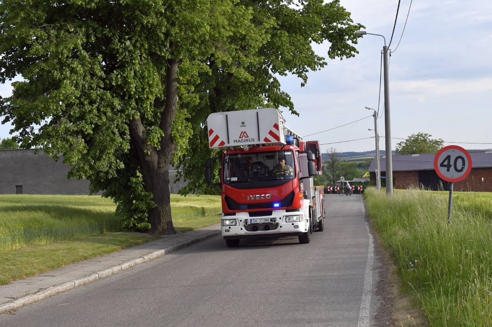 Zdjęcie w galerii na portalu naszraciborz.pl: Pożar kościoła w Pietraszynie. Cztery osoby ranne [FOTO i WIDEO z ĆWICZEŃ] wiadomości z regionu