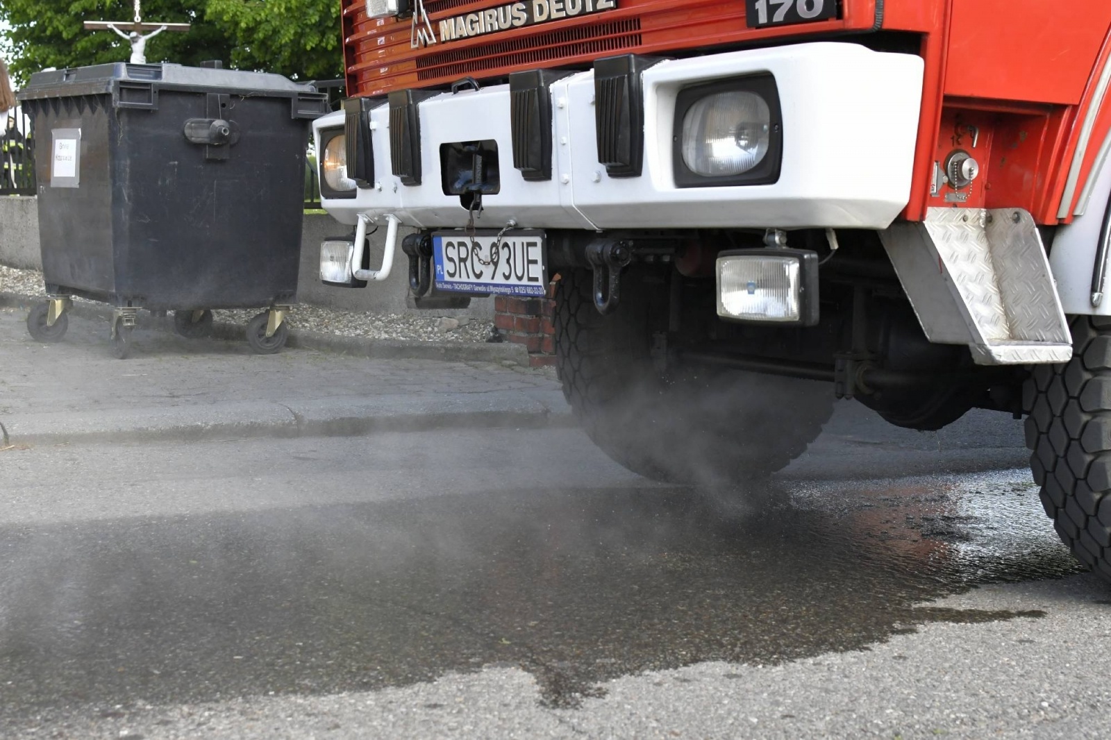 Zdjęcie w galerii na portalu naszraciborz.pl: Pożar kościoła w Pietraszynie. Cztery osoby ranne [FOTO i WIDEO z ĆWICZEŃ] wiadomości z regionu