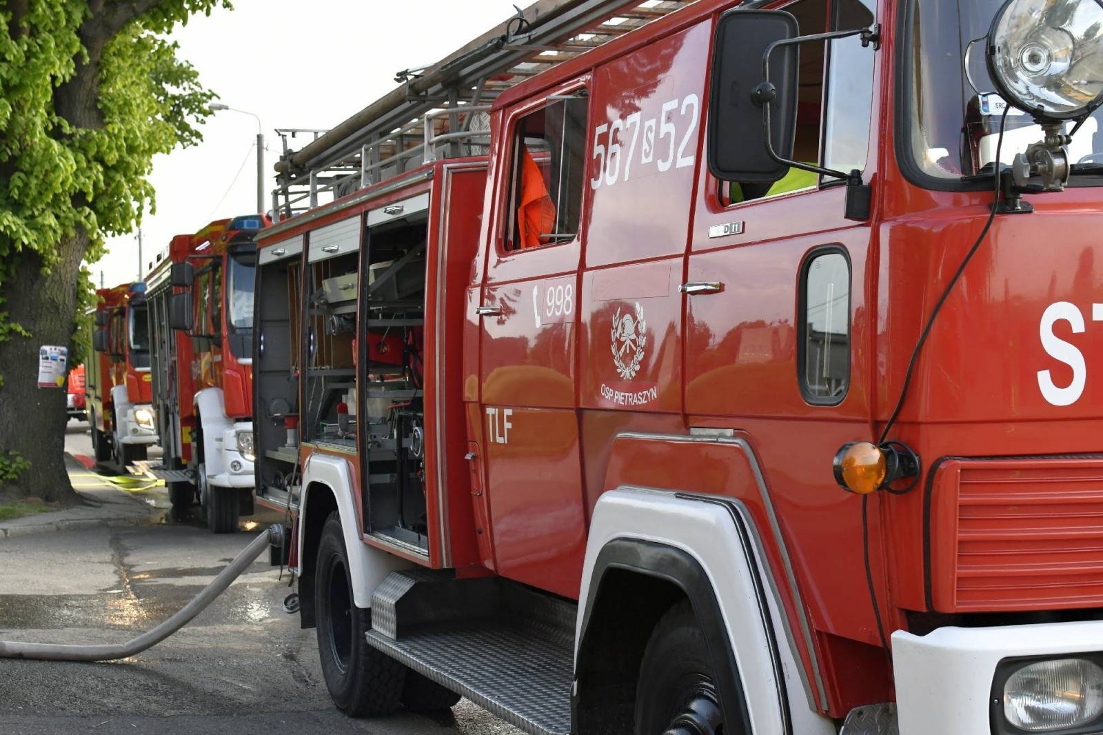 Zdjęcie w galerii na portalu naszraciborz.pl: Pożar kościoła w Pietraszynie. Cztery osoby ranne [FOTO i WIDEO z ĆWICZEŃ] wiadomości z regionu