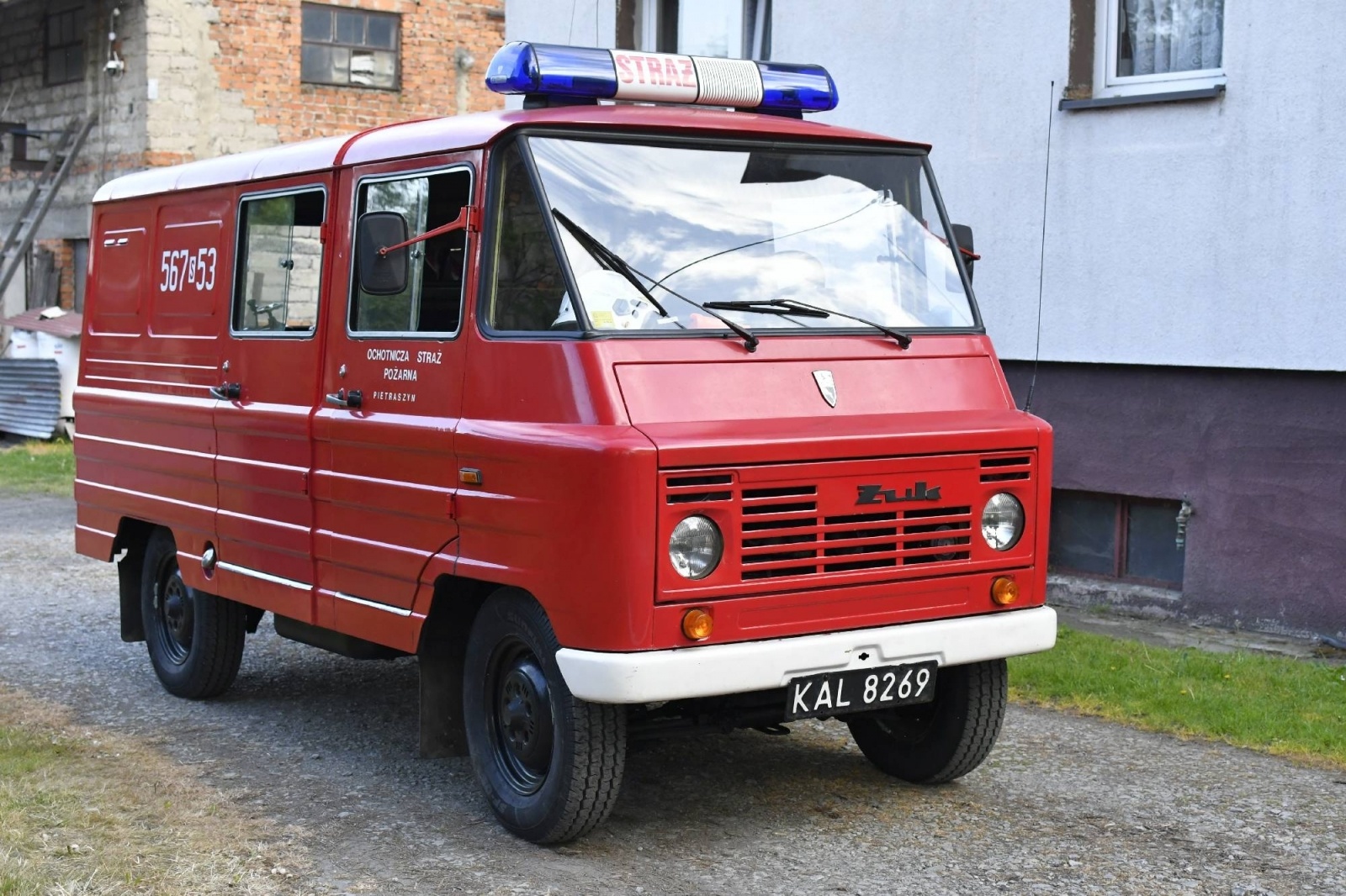 Zdjęcie w galerii na portalu naszraciborz.pl: Pożar kościoła w Pietraszynie. Cztery osoby ranne [FOTO i WIDEO z ĆWICZEŃ] wiadomości z regionu
