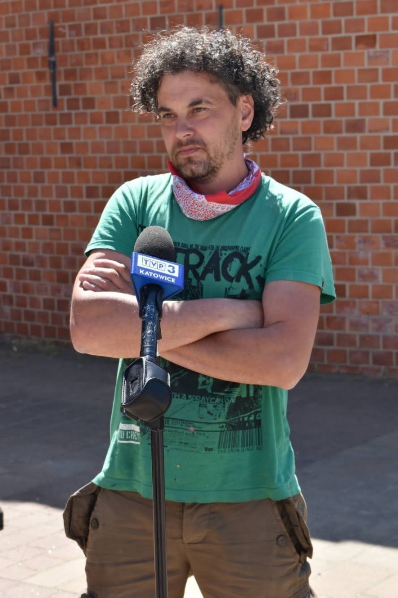 Zdjęcie w galerii na portalu naszraciborz.pl: Księżniczki gotowe. II plener rzeźbiarski na zamku zakończony wiadomości z regionu