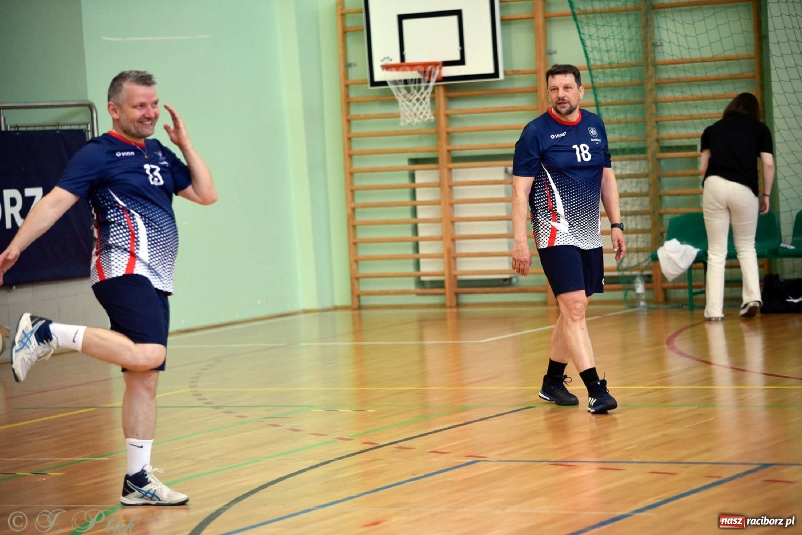 Zdjęcie w galerii na portalu naszraciborz.pl: Siatkówka. Miasto Racibórz najlepsze w rywalizacji samorządowców wiadomości z regionu