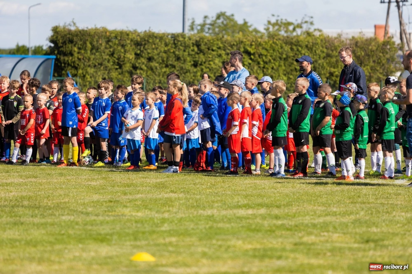Zdjęcie w galerii na portalu naszraciborz.pl: Najmłodsi walczyli o każdą piłkę. II Turniej Małych Bajtlów w Markowicach [FOTO] wiadomości z regionu