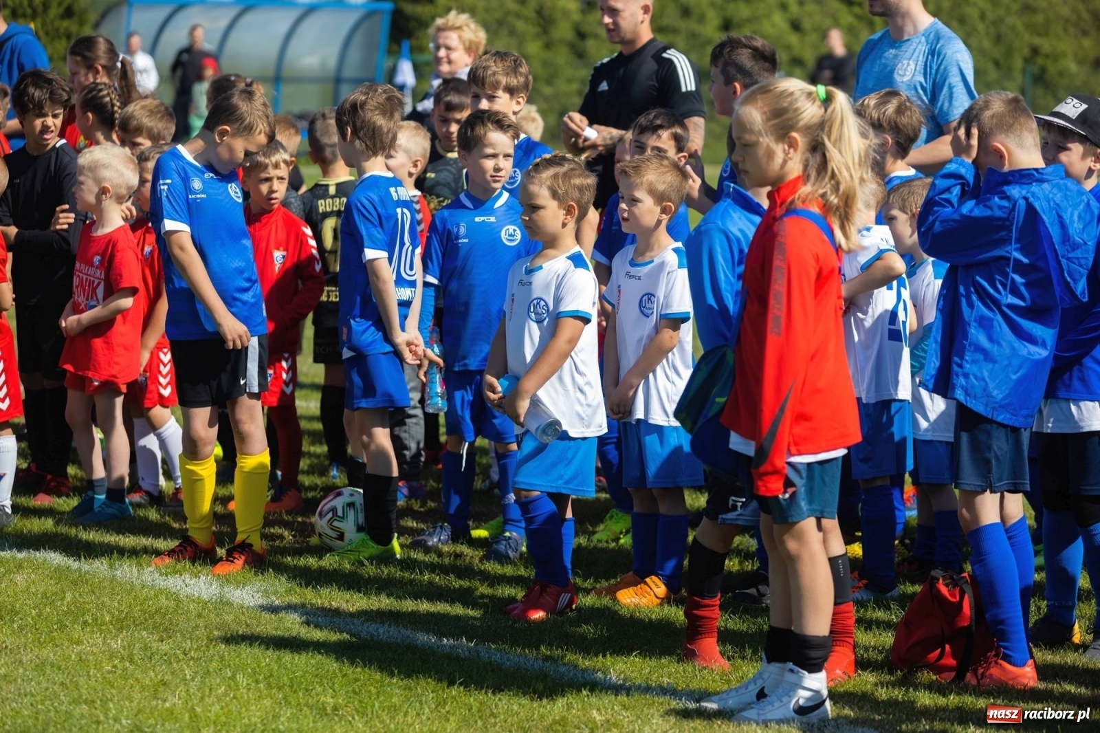 Zdjęcie w galerii na portalu naszraciborz.pl: Najmłodsi walczyli o każdą piłkę. II Turniej Małych Bajtlów w Markowicach [FOTO] wiadomości z regionu