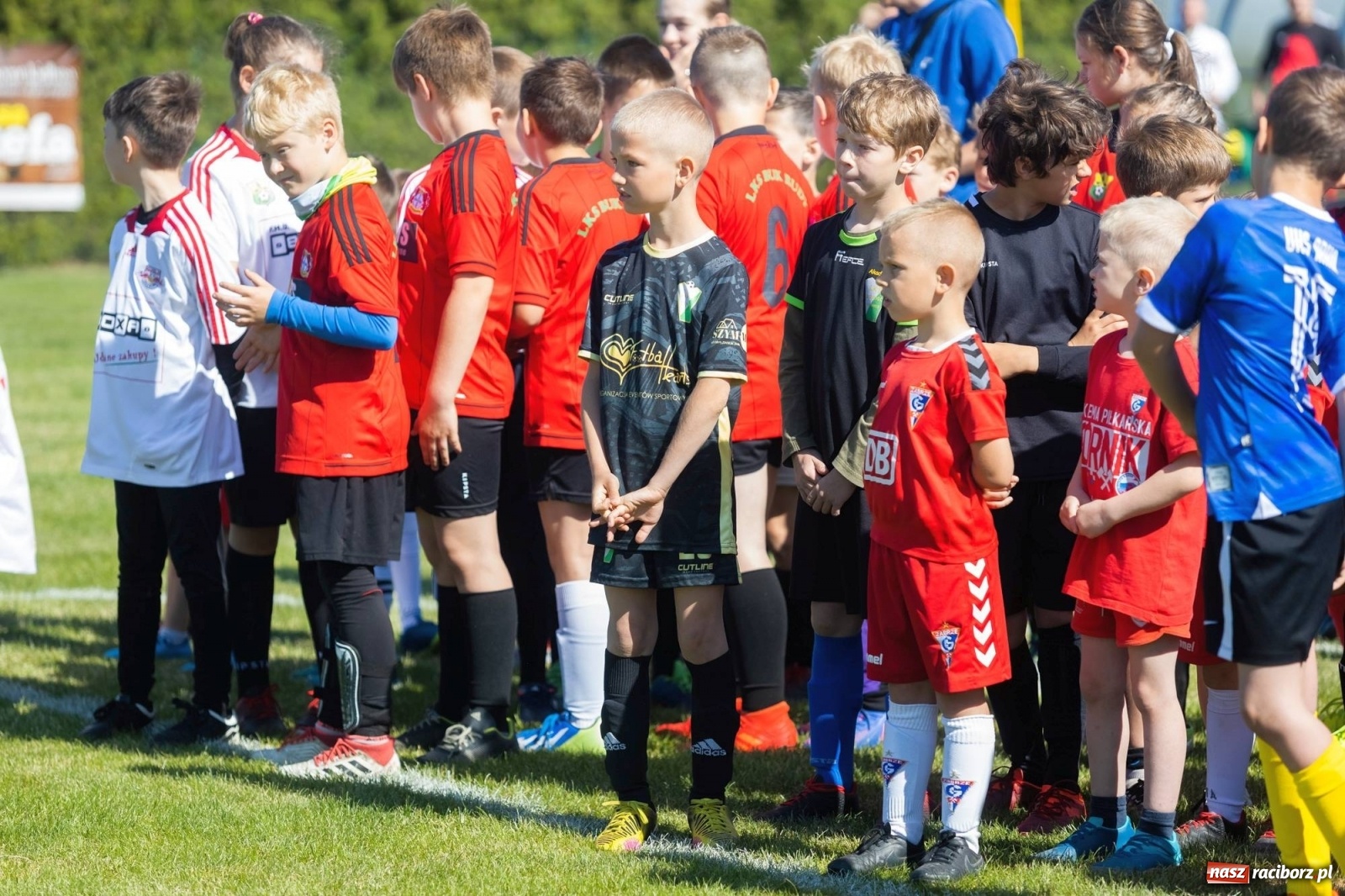 Zdjęcie w galerii na portalu naszraciborz.pl: Najmłodsi walczyli o każdą piłkę. II Turniej Małych Bajtlów w Markowicach [FOTO] wiadomości z regionu