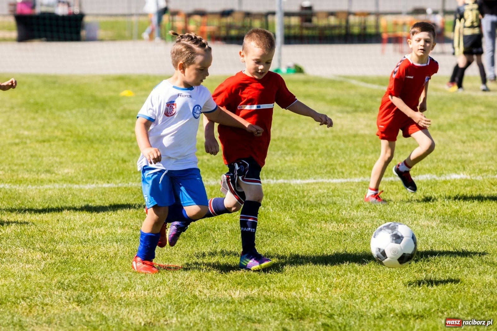 Zdjęcie w galerii na portalu naszraciborz.pl: Najmłodsi walczyli o każdą piłkę. II Turniej Małych Bajtlów w Markowicach [FOTO] wiadomości z regionu