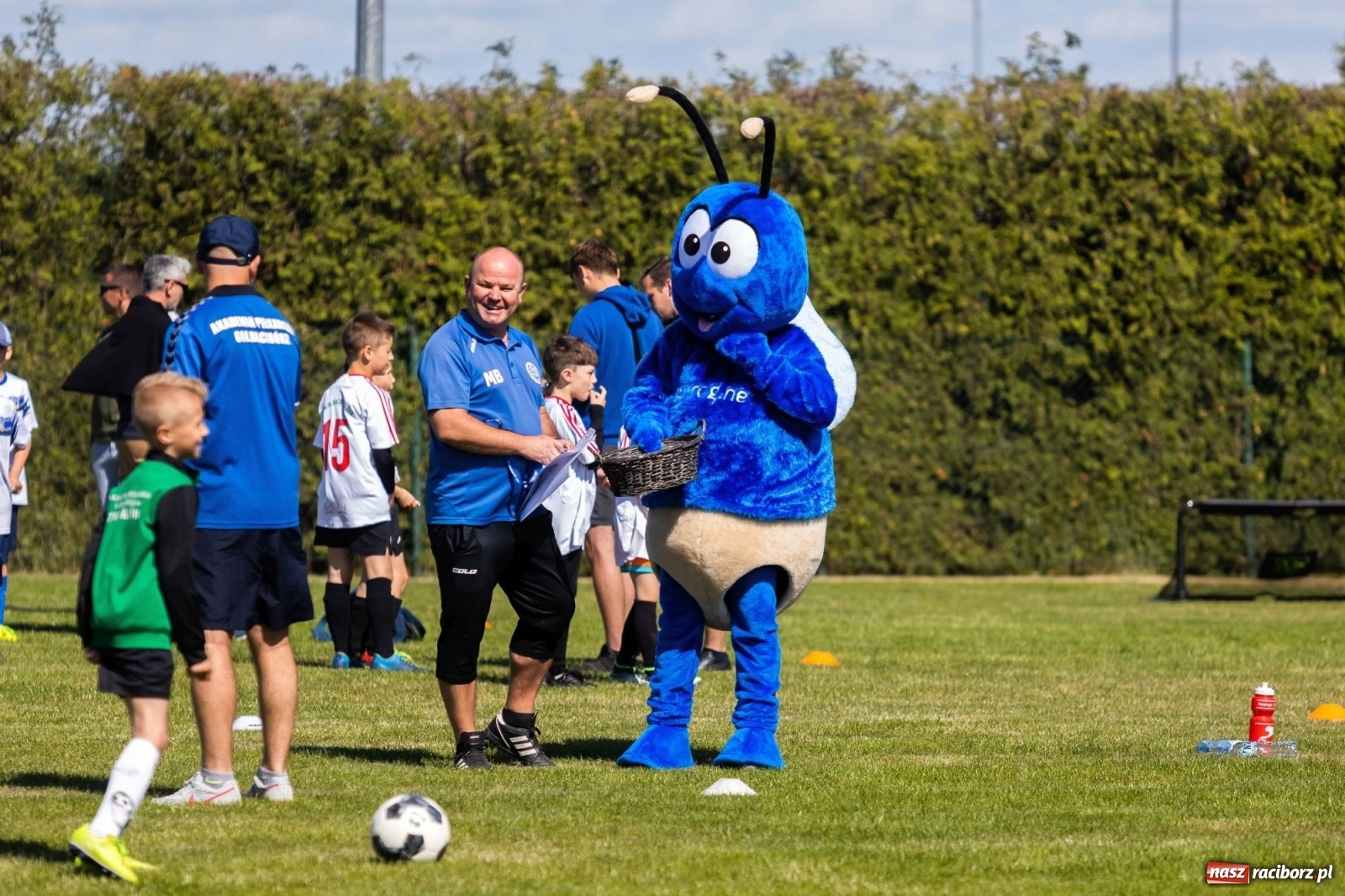 Zdjęcie w galerii na portalu naszraciborz.pl: Najmłodsi walczyli o każdą piłkę. II Turniej Małych Bajtlów w Markowicach [FOTO] wiadomości z regionu