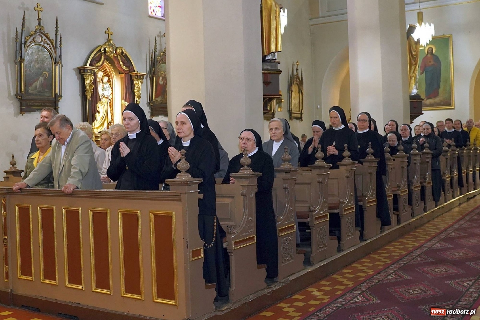 Zdjęcie w galerii na portalu naszraciborz.pl: Anioł dobroci. Raciborskie Dni Dulcissimiańskie [FOTO i WIDEO] wiadomości z regionu