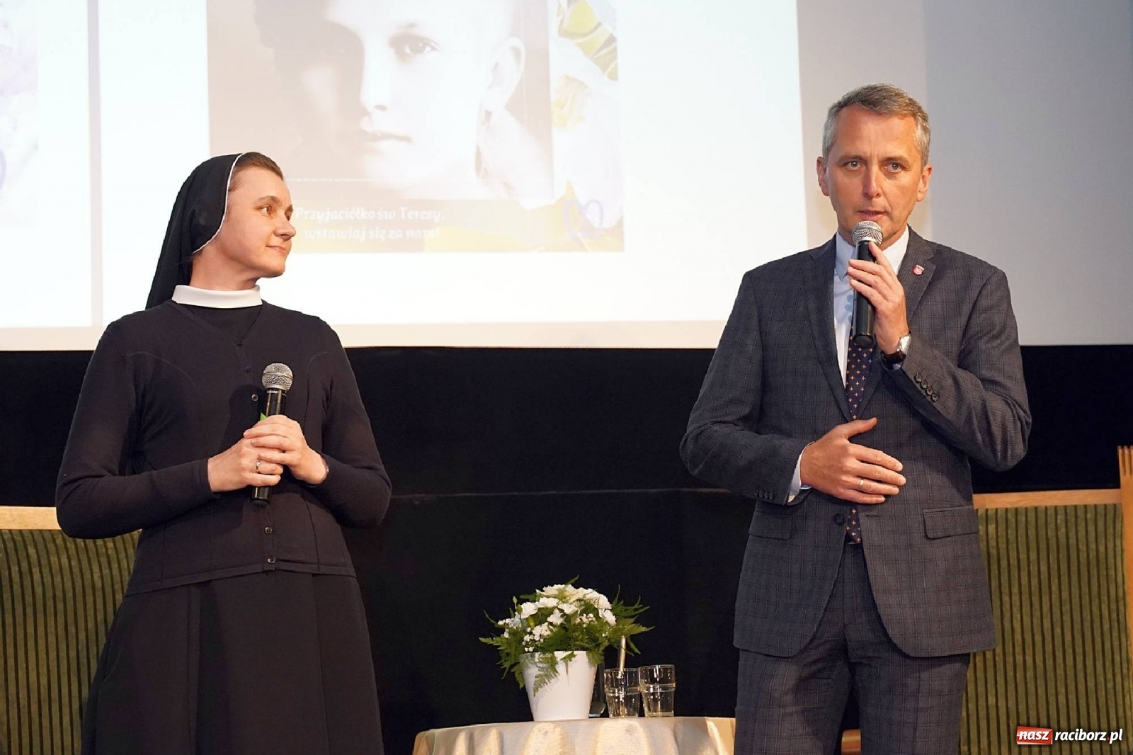 Zdjęcie w galerii na portalu naszraciborz.pl: Anioł dobroci. Raciborskie Dni Dulcissimiańskie [FOTO i WIDEO] wiadomości z regionu