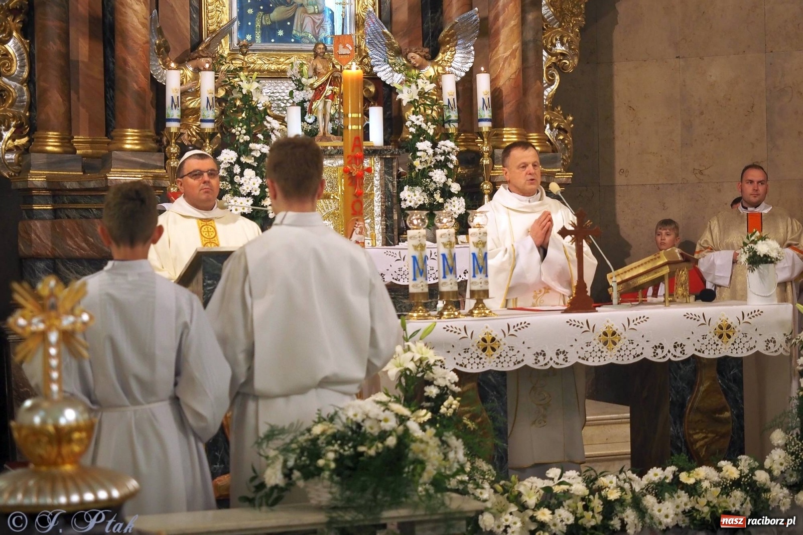 Zdjęcie w galerii na portalu naszraciborz.pl: Z Maryją w Kościele - w parafii Matki Bożej rozpoczęły się misje wiadomości z regionu
