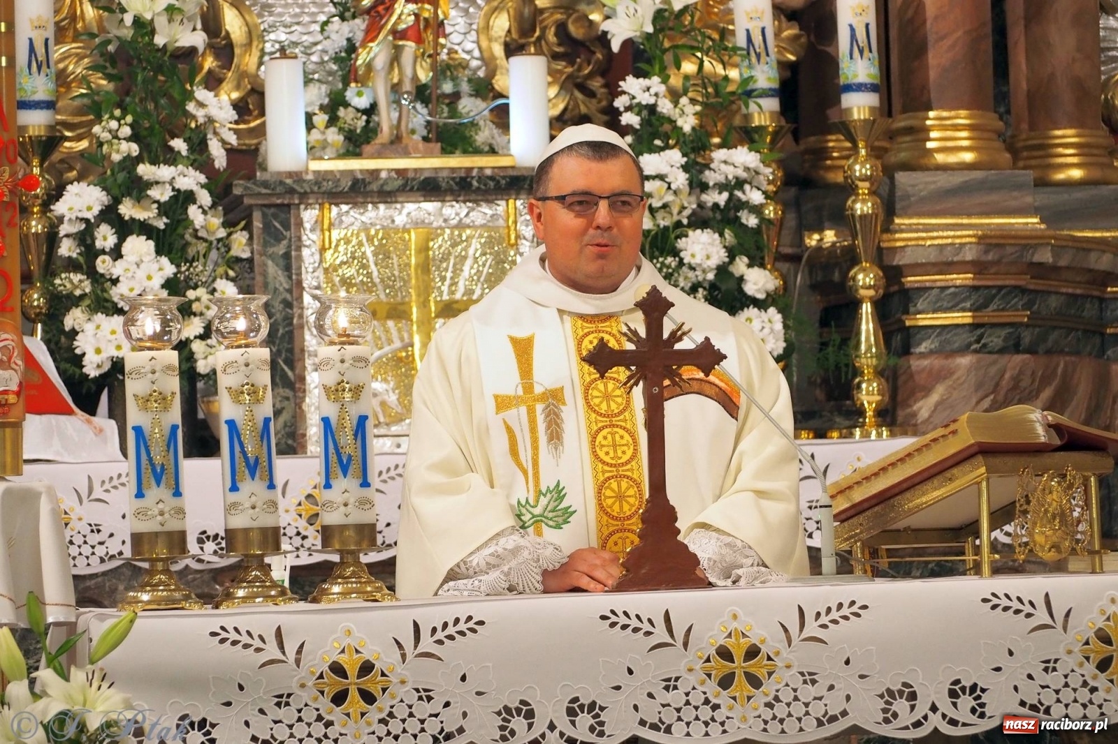 Zdjęcie w galerii na portalu naszraciborz.pl: Z Maryją w Kościele - w parafii Matki Bożej rozpoczęły się misje wiadomości z regionu