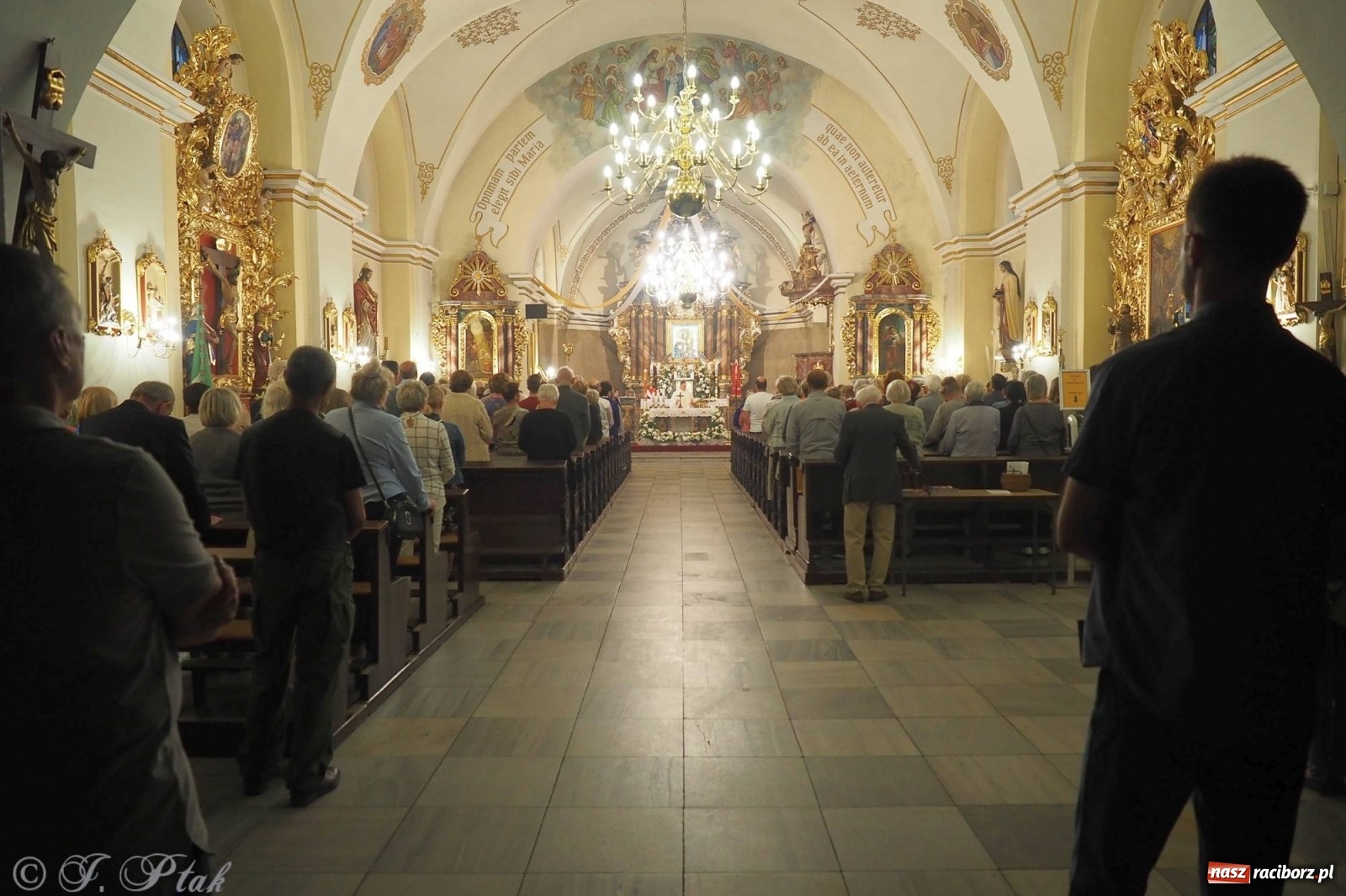 Zdjęcie w galerii na portalu naszraciborz.pl: Z Maryją w Kościele - w parafii Matki Bożej rozpoczęły się misje wiadomości z regionu