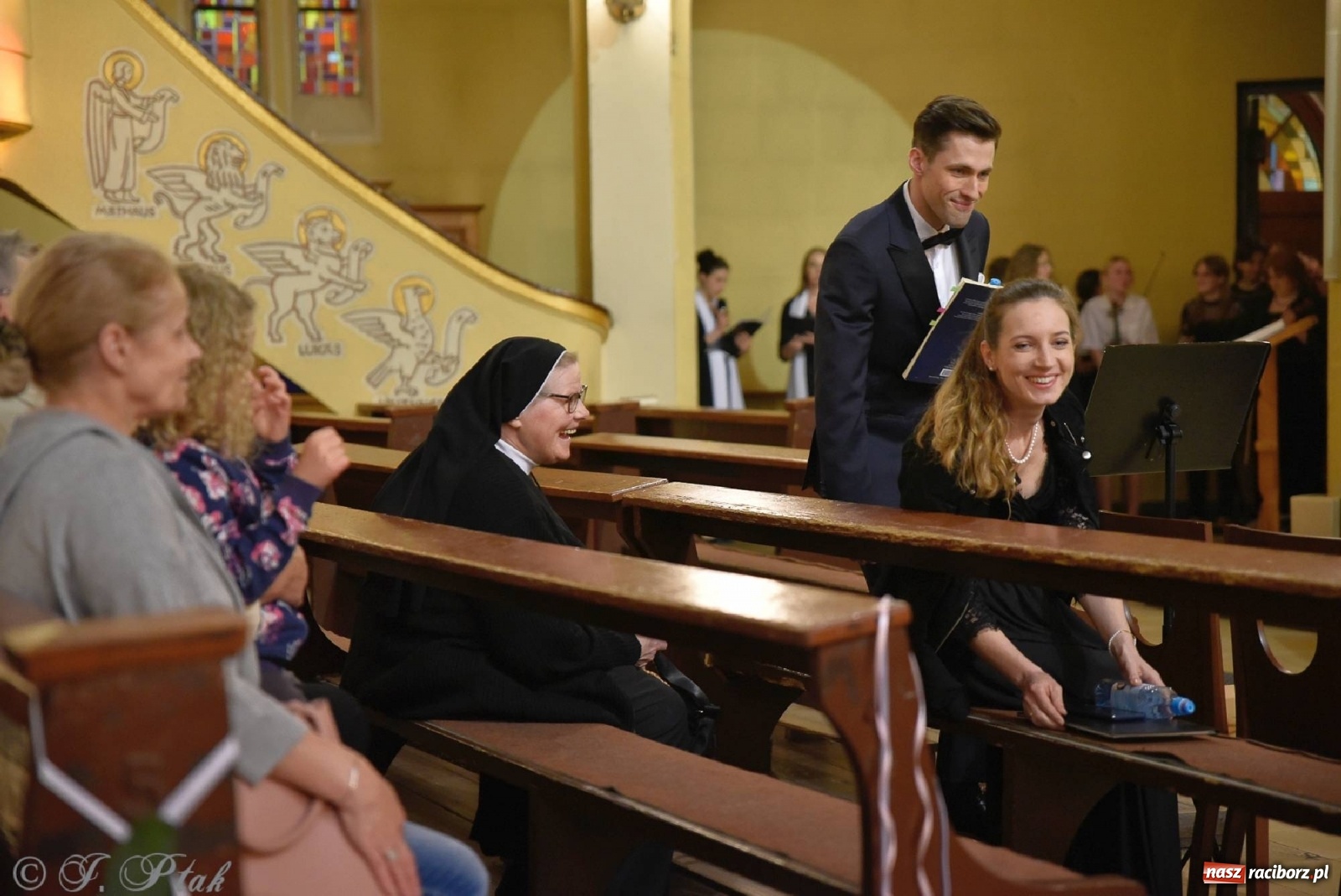 Zdjęcie w galerii na portalu naszraciborz.pl: Muzycy z Raciborza-Brzezia i Gliwic koncertowali w kościele NSPJ wiadomości z regionu