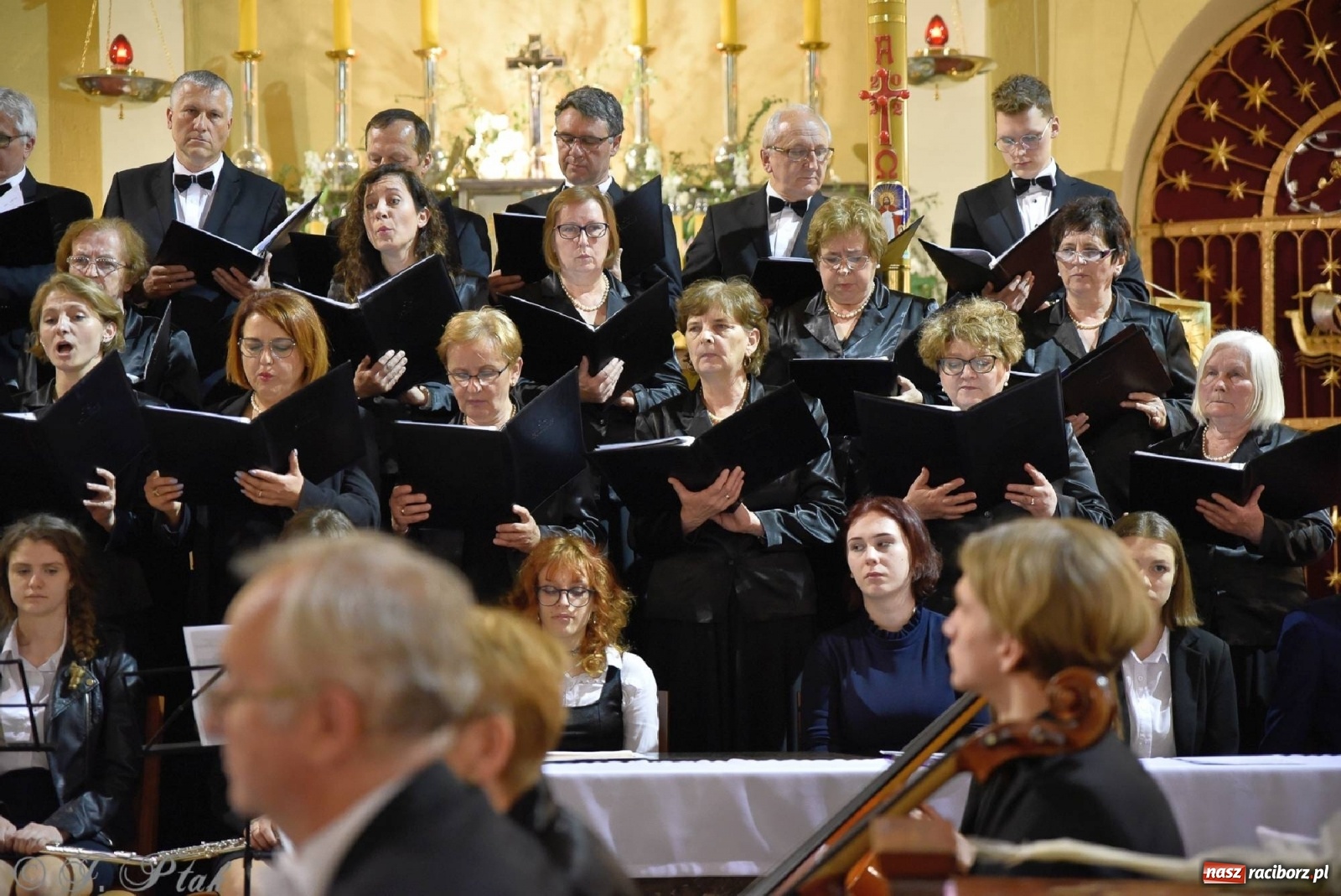 Zdjęcie w galerii na portalu naszraciborz.pl: Muzycy z Raciborza-Brzezia i Gliwic koncertowali w kościele NSPJ wiadomości z regionu