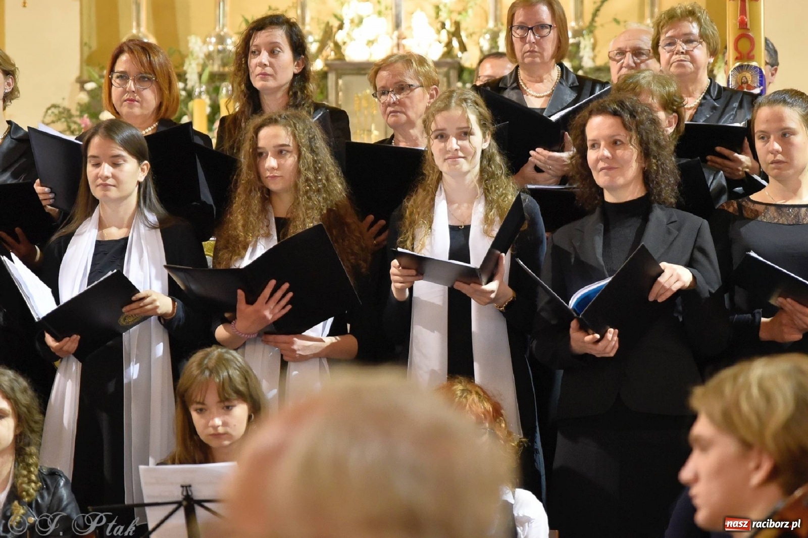 Zdjęcie w galerii na portalu naszraciborz.pl: Muzycy z Raciborza-Brzezia i Gliwic koncertowali w kościele NSPJ wiadomości z regionu