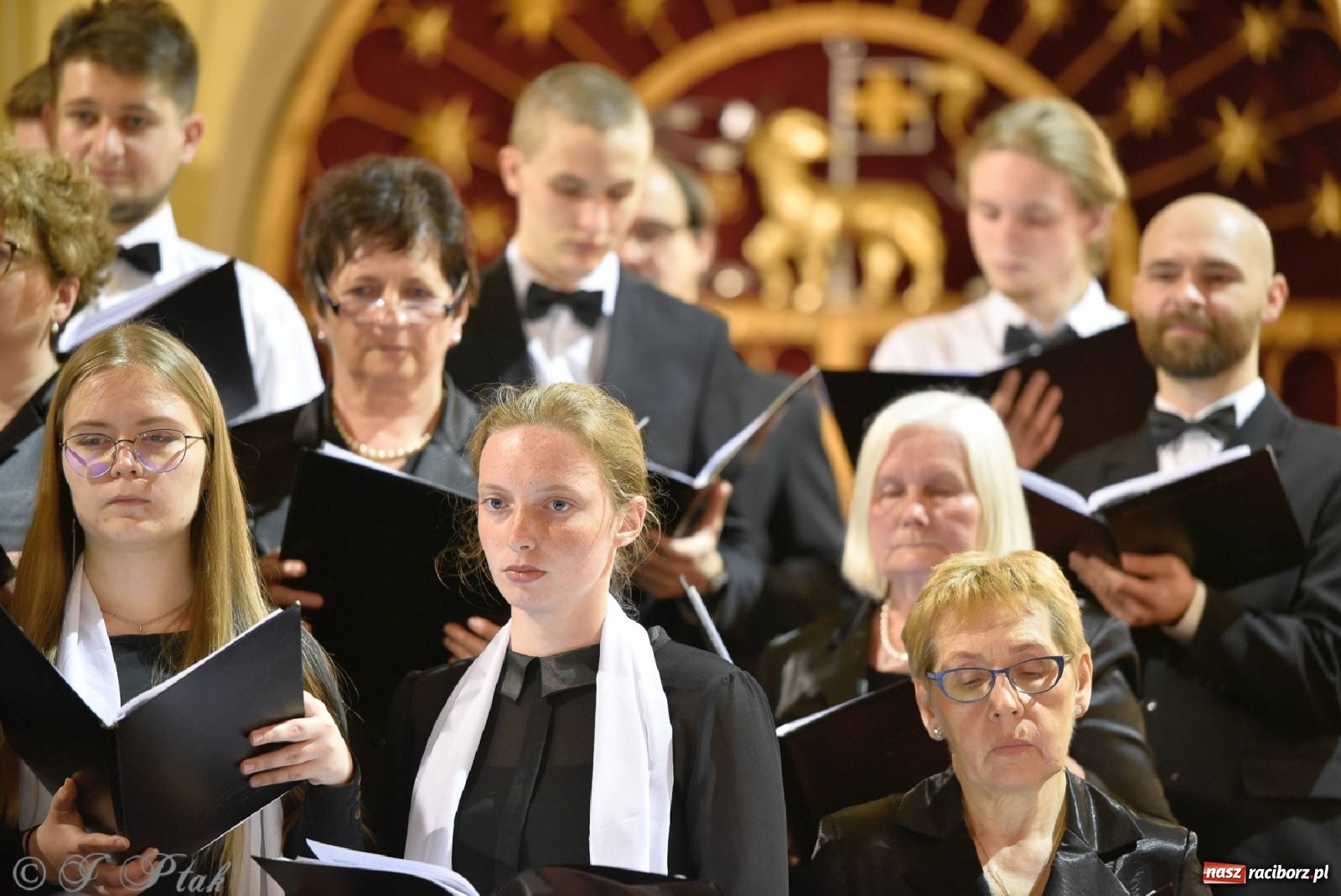 Zdjęcie w galerii na portalu naszraciborz.pl: Muzycy z Raciborza-Brzezia i Gliwic koncertowali w kościele NSPJ wiadomości z regionu