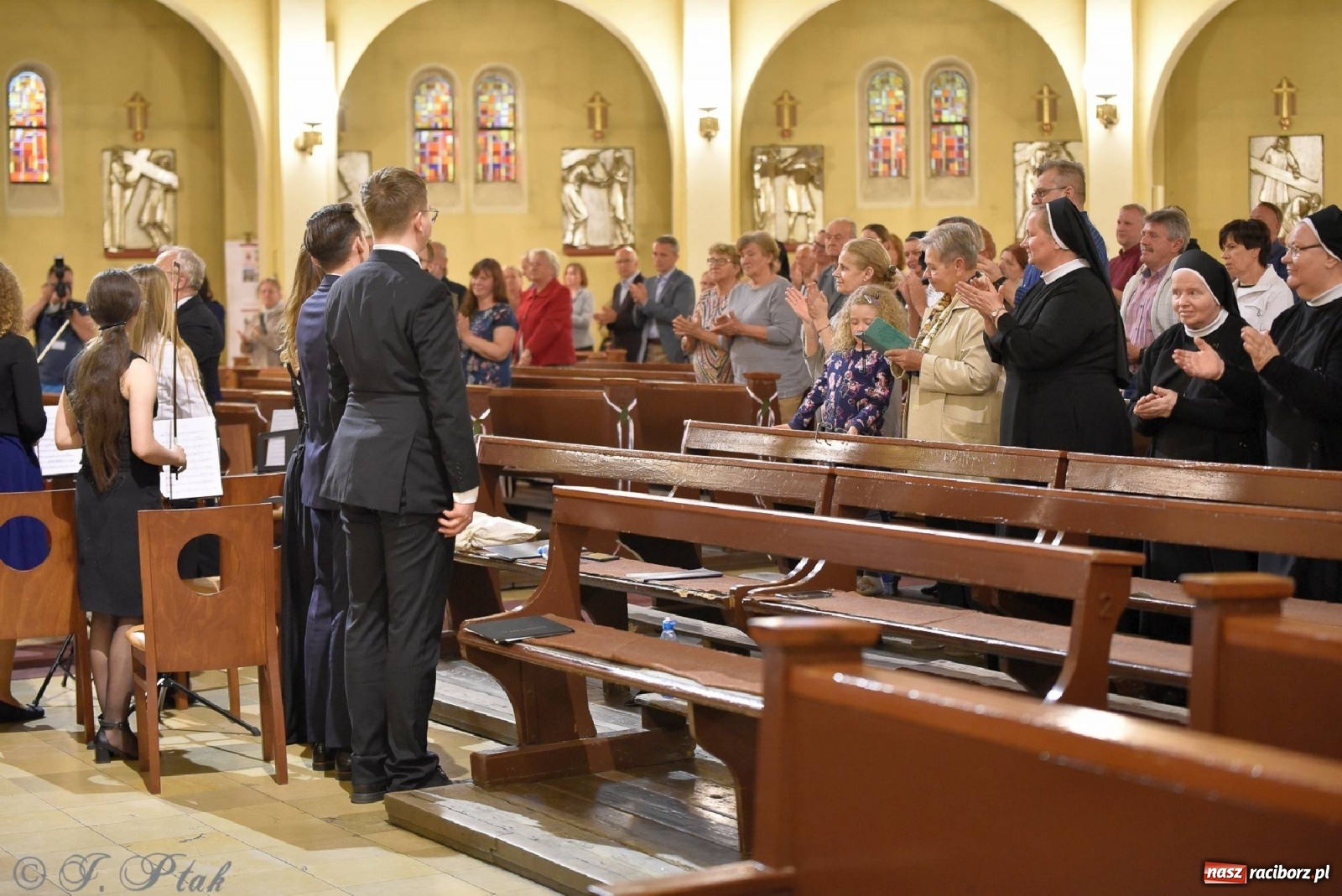 Zdjęcie w galerii na portalu naszraciborz.pl: Muzycy z Raciborza-Brzezia i Gliwic koncertowali w kościele NSPJ wiadomości z regionu