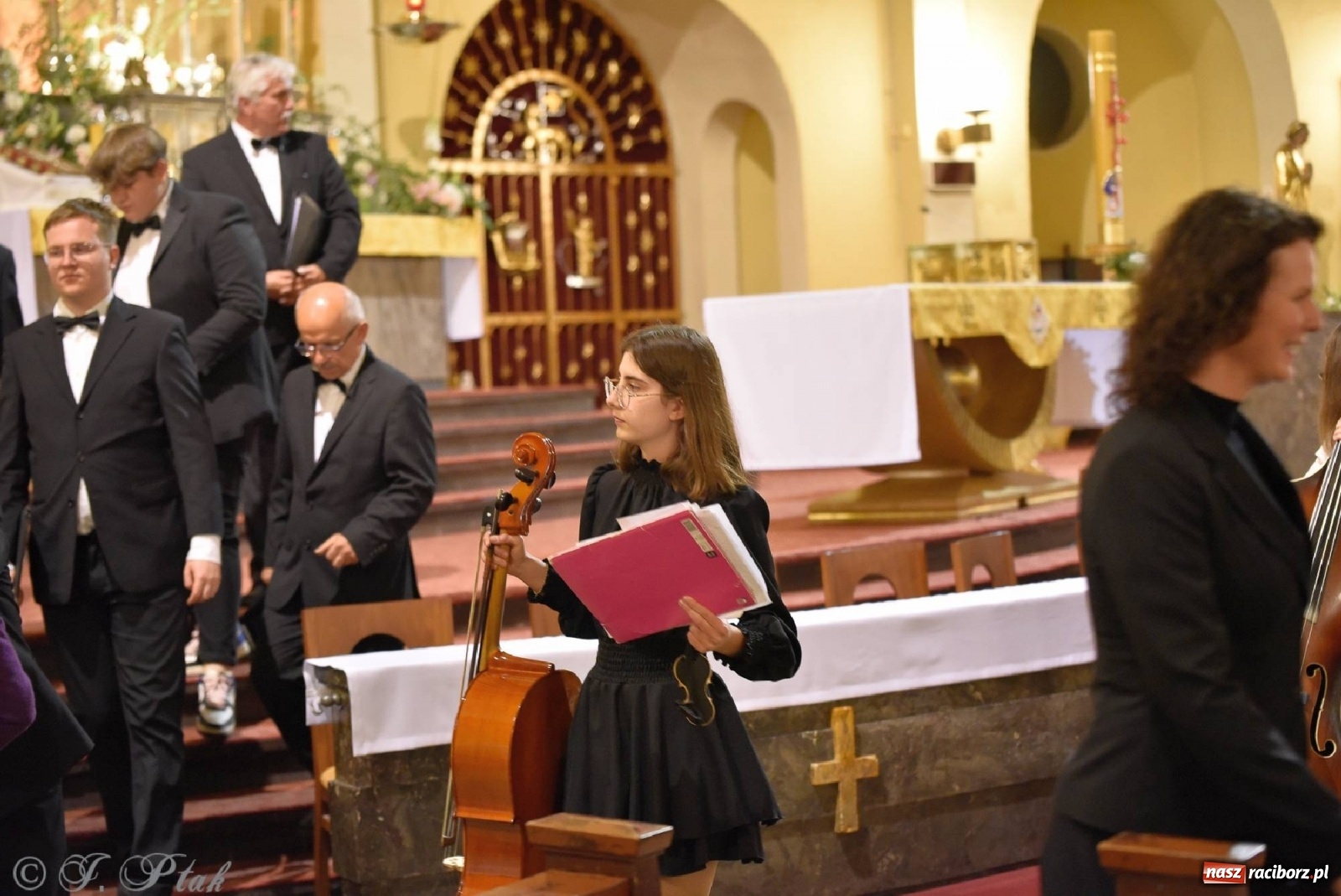Zdjęcie w galerii na portalu naszraciborz.pl: Muzycy z Raciborza-Brzezia i Gliwic koncertowali w kościele NSPJ wiadomości z regionu