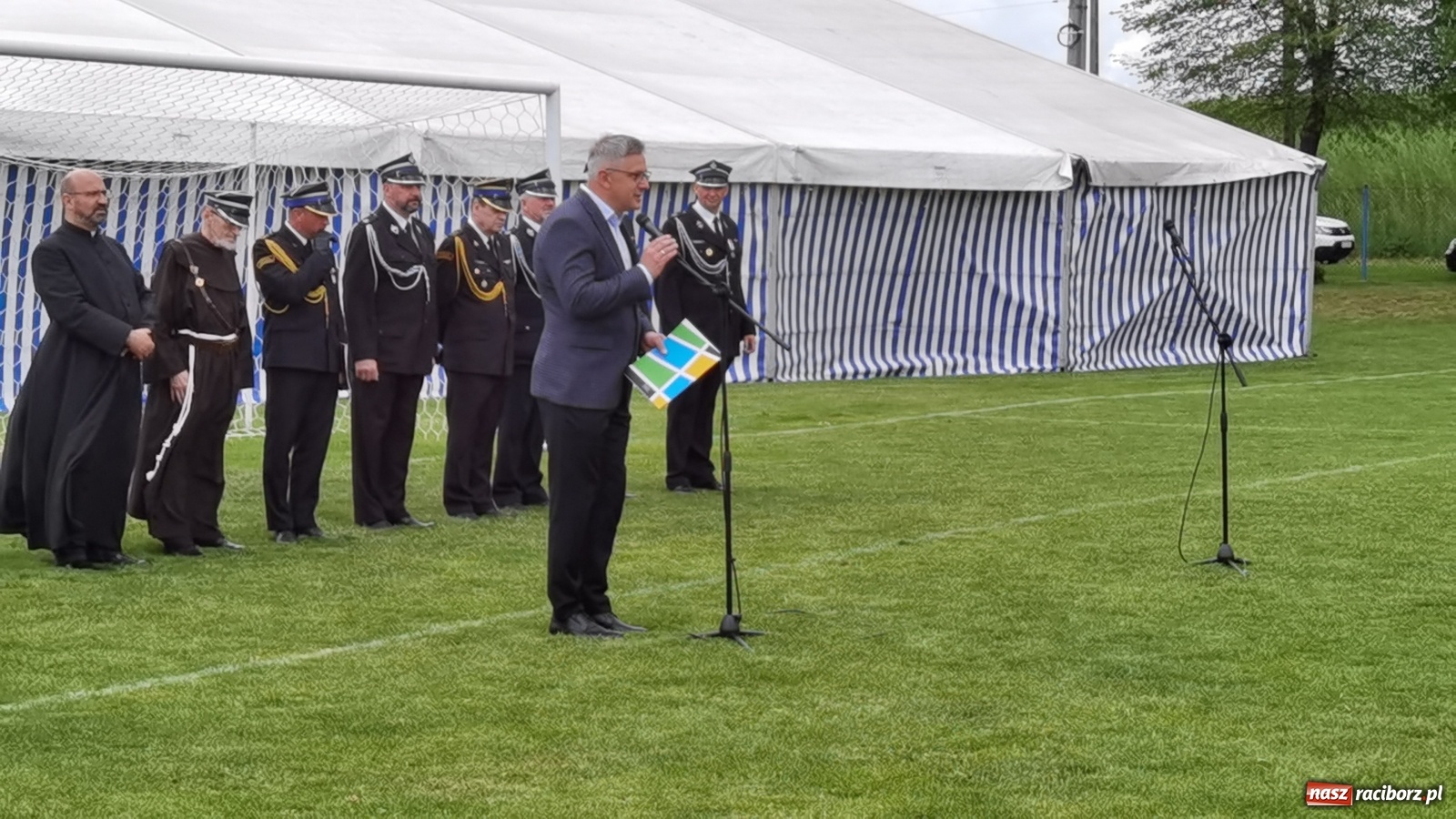 Zdjęcie w galerii na portalu naszraciborz.pl: Strażackie święto w Pietraszynie. 110-lat miejscowej OSP [FOTO i WIDEO] wiadomości z regionu