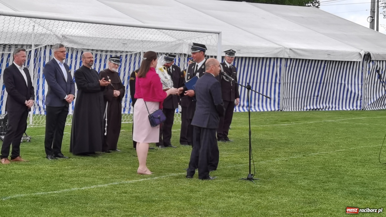 Zdjęcie w galerii na portalu naszraciborz.pl: Strażackie święto w Pietraszynie. 110-lat miejscowej OSP [FOTO i WIDEO] wiadomości z regionu