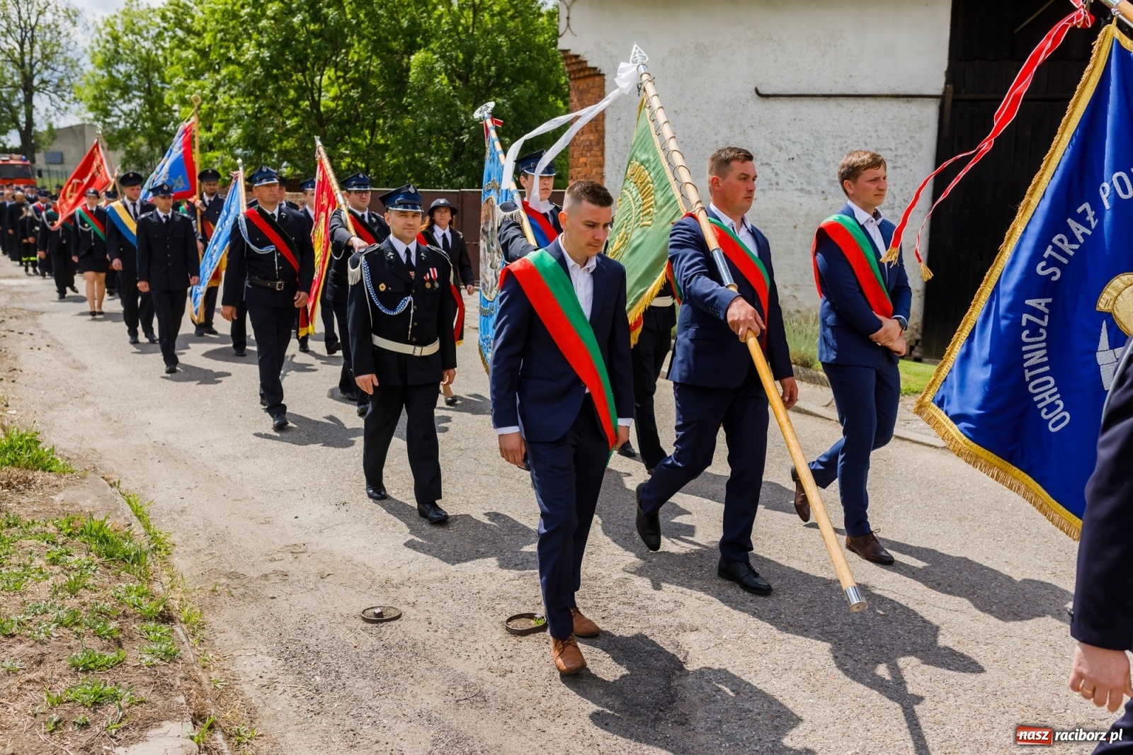 Zdjęcie w galerii na portalu naszraciborz.pl: Strażackie święto w Pietraszynie. 110-lat miejscowej OSP [FOTO i WIDEO] wiadomości z regionu