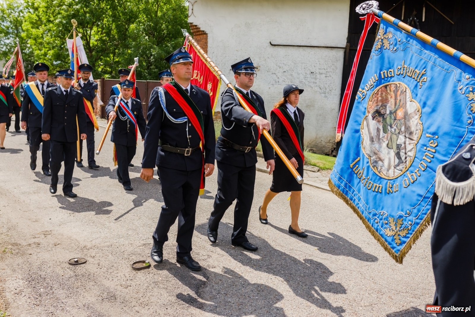 Zdjęcie w galerii na portalu naszraciborz.pl: Strażackie święto w Pietraszynie. 110-lat miejscowej OSP [FOTO i WIDEO] wiadomości z regionu