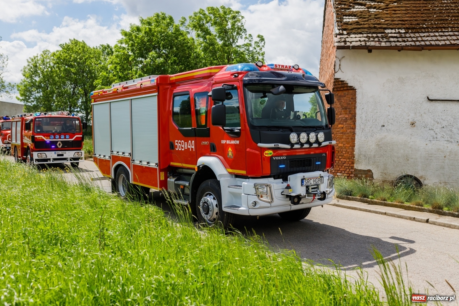Zdjęcie w galerii na portalu naszraciborz.pl: Strażackie święto w Pietraszynie. 110-lat miejscowej OSP [FOTO i WIDEO] wiadomości z regionu