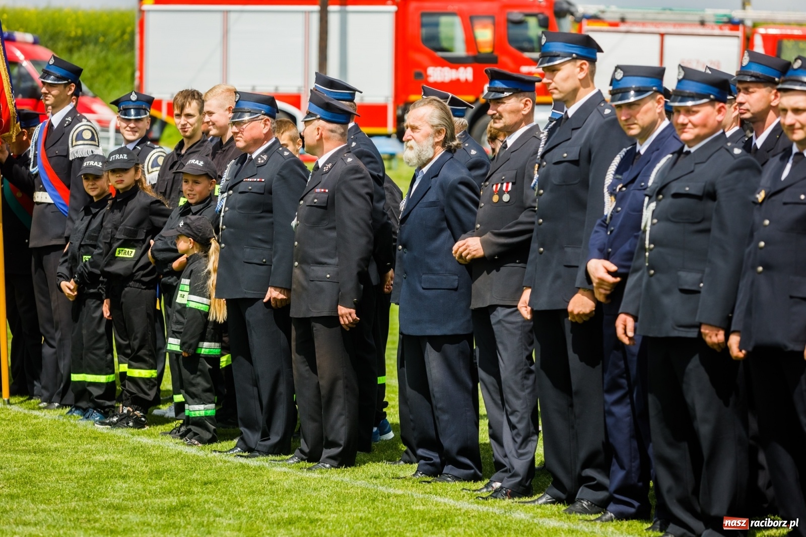 Zdjęcie w galerii na portalu naszraciborz.pl: Strażackie święto w Pietraszynie. 110-lat miejscowej OSP [FOTO i WIDEO] wiadomości z regionu