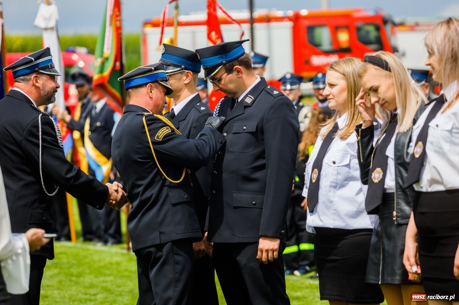 Zdjęcie w galerii na portalu naszraciborz.pl: Strażackie święto w Pietraszynie. 110-lat miejscowej OSP [FOTO i WIDEO] wiadomości z regionu