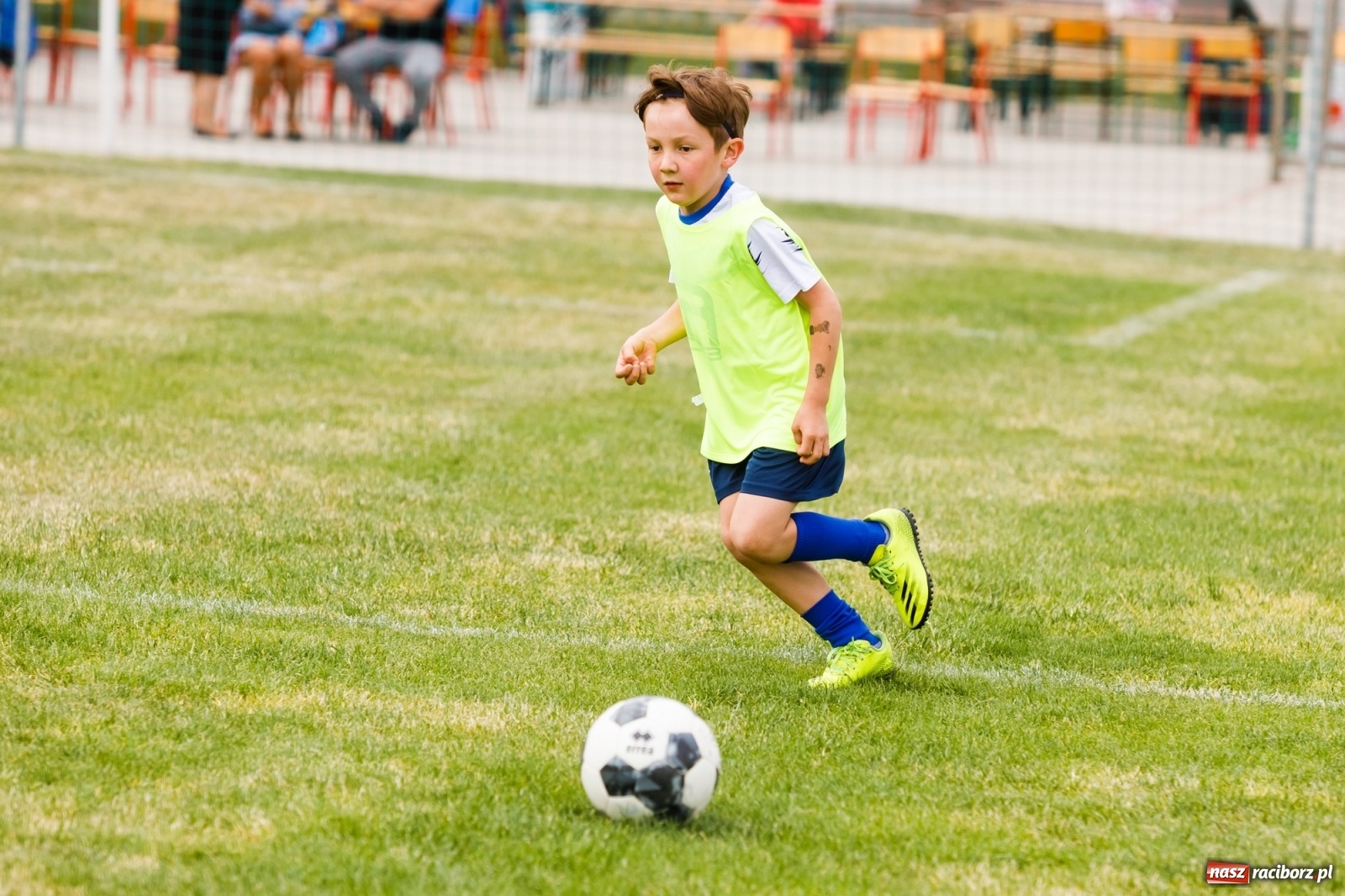Zdjęcie w galerii na portalu naszraciborz.pl: Emocje połączone z frajdą. II Turniej Małych Bajtlów za nami [FOTO] wiadomości z regionu