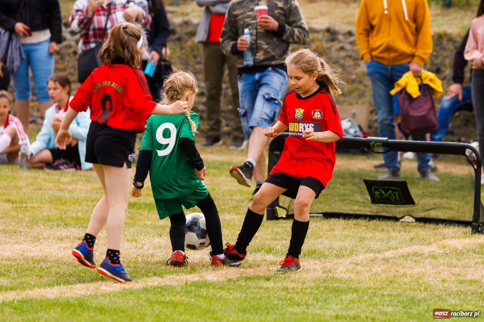 Zdjęcie w galerii na portalu naszraciborz.pl: Emocje połączone z frajdą. II Turniej Małych Bajtlów za nami [FOTO] wiadomości z regionu