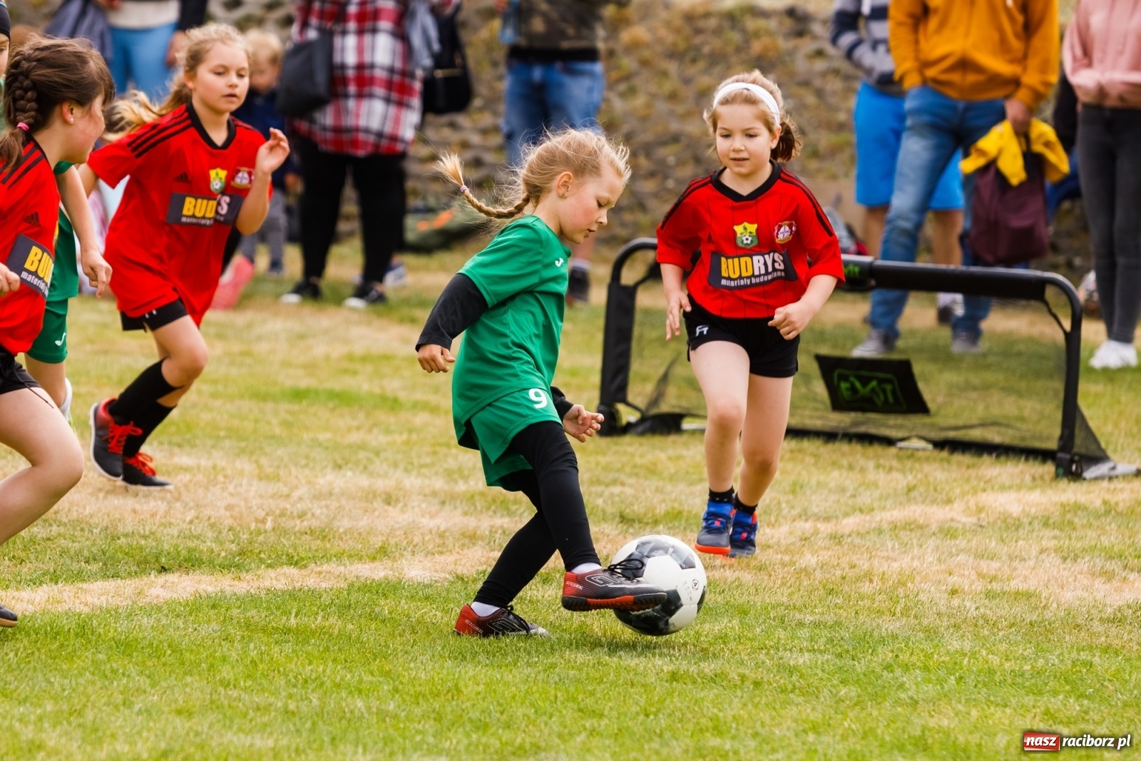 Zdjęcie w galerii na portalu naszraciborz.pl: Emocje połączone z frajdą. II Turniej Małych Bajtlów za nami [FOTO] wiadomości z regionu
